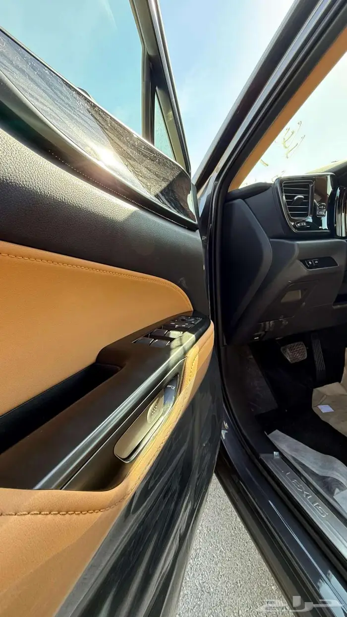 لكزس NX350 CC كاش واقساط جميع البنوك عروض اليوم الوطني 12