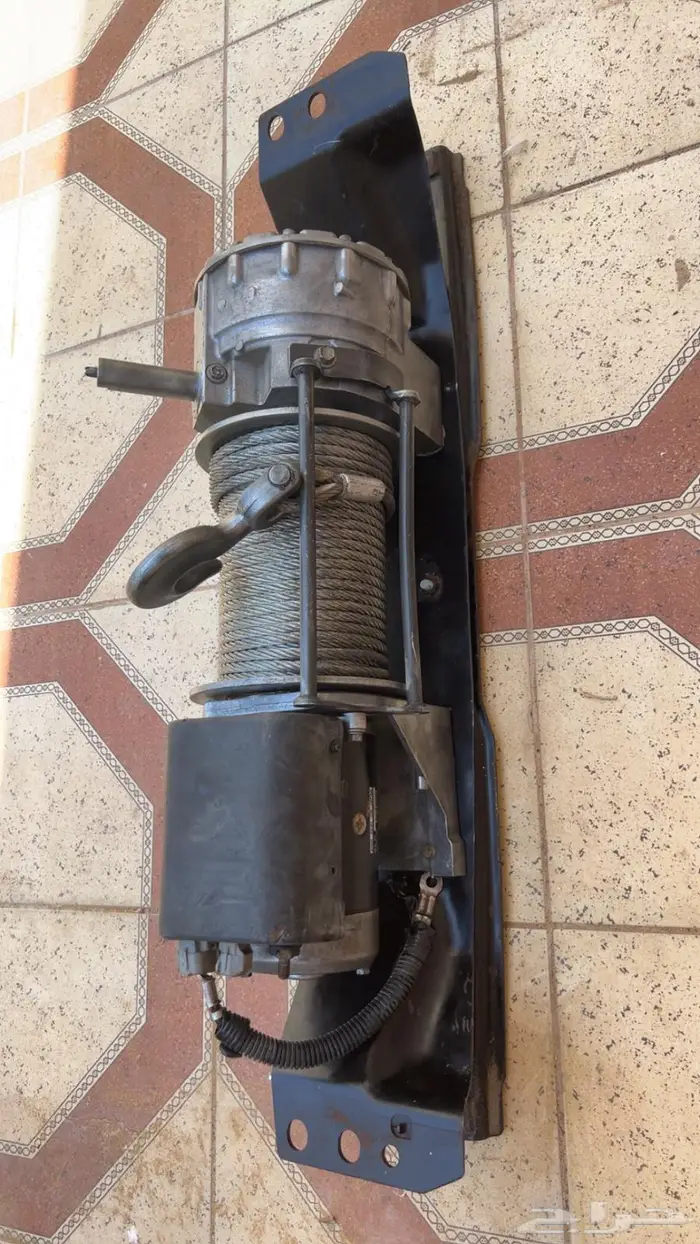 للبيع ونش تايوتا موديل جديد 2