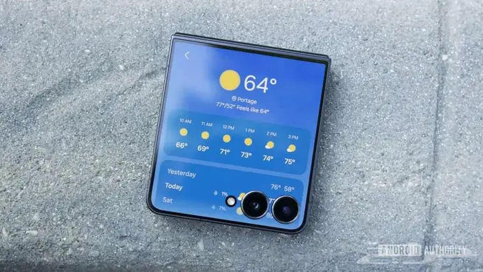 سامسونج جلاكسي GALAXY Z FLIP 7 الاصدار الاخير 1