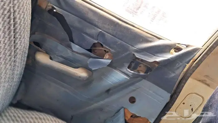 للبيع قطع هلكس تشليح من مديل 84 إلى 88 4