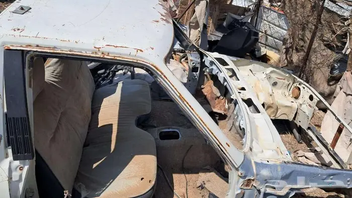 للبيع قطع هلكس تشليح من مديل 84 إلى 88 20