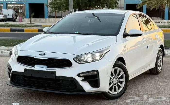 كيا K3 ( سيراتو ) 2021 نص فل بدون بانوراما 1