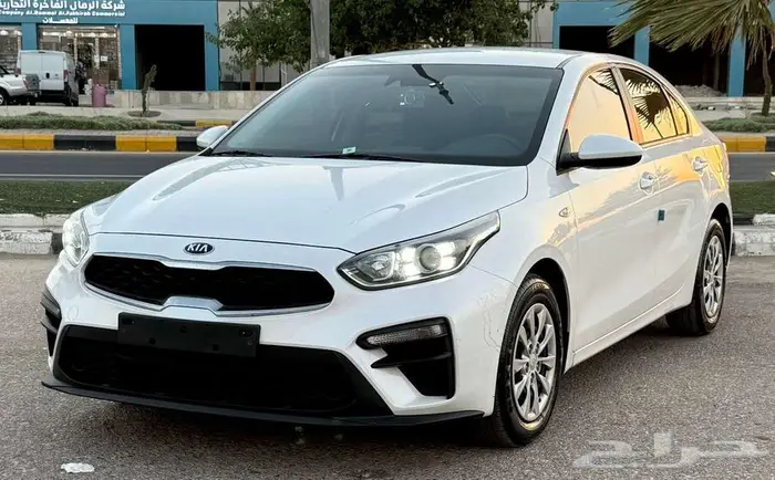 كيا K3 ( سيراتو ) 2021 نص فل بدون بانوراما 3