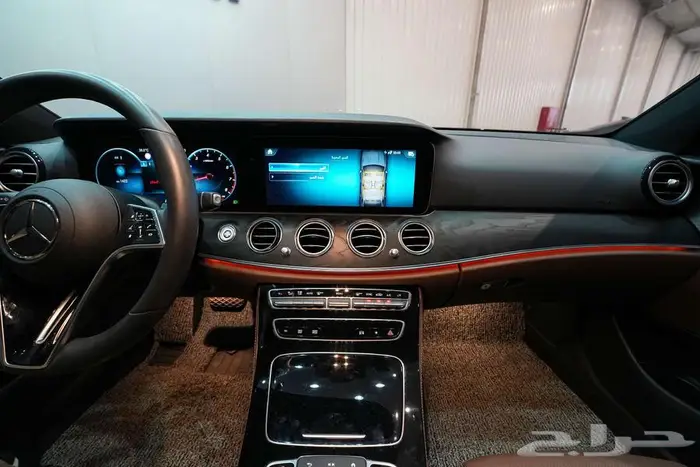 مرسيدس E350 موديل 2023 اسود ممشي 12 الف عرض خاص 16