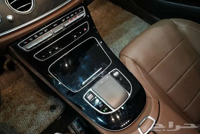 مرسيدس E350 موديل 2023 اسود ممشي 12 الف عرض خاص 15
