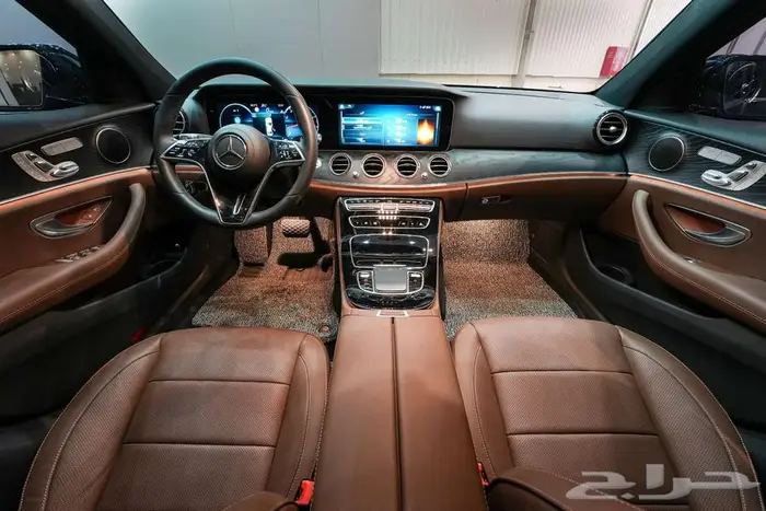 مرسيدس E350 موديل 2023 اسود ممشي 12 الف عرض خاص 11