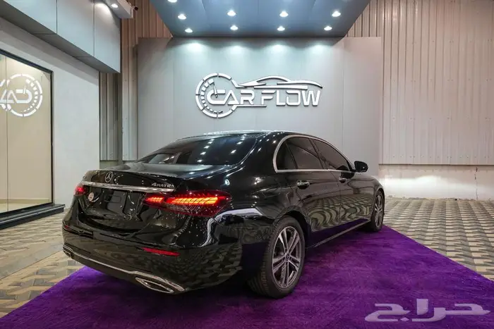 مرسيدس E350 موديل 2023 اسود ممشي 12 الف عرض خاص 3