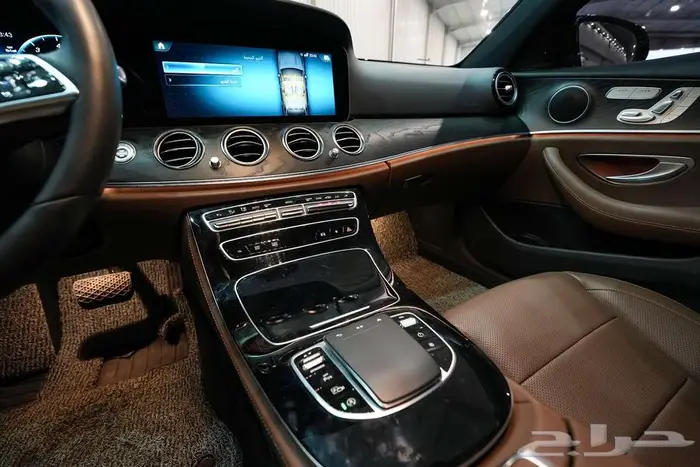 مرسيدس E350 موديل 2023 اسود ممشي 12 الف عرض خاص 17