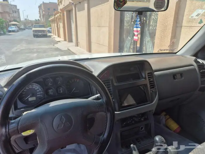 باجيرو 2006 8