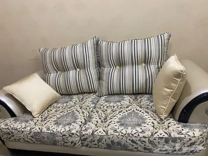 كنب نظيف اربع قطع 0
