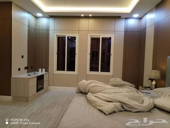 ديكور ستائر مودرن غرف نوم متزوجين بديل الشيبورد باركيه مركبي 3