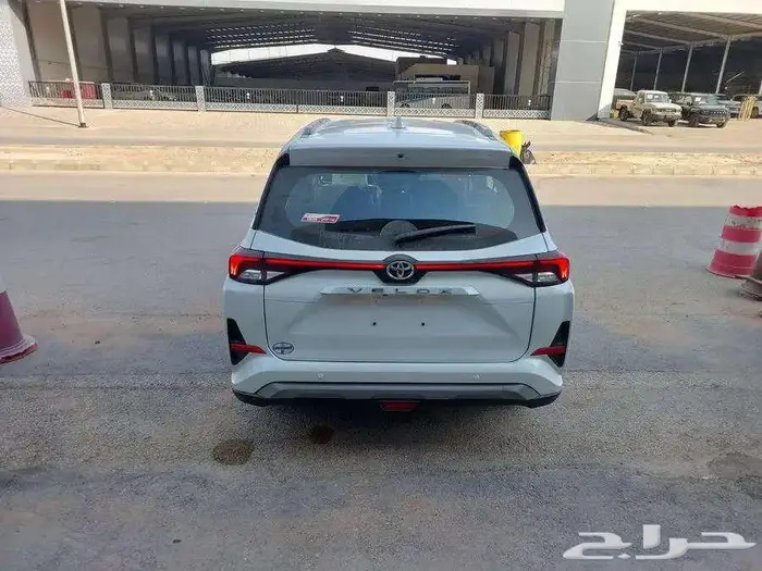 تويوتا فيلوز 2025 قير اوتماتيك بنزين 9