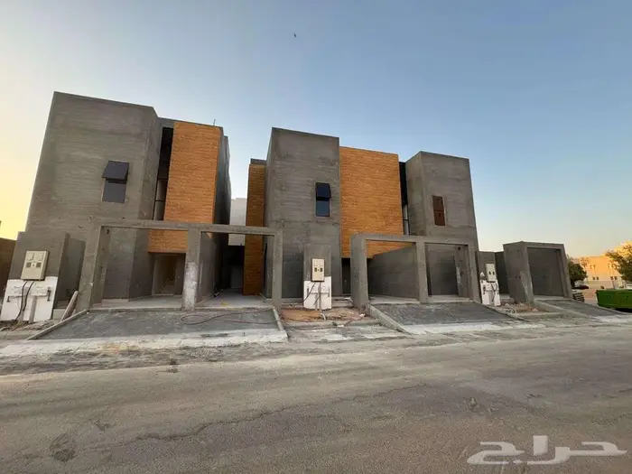 للبيع وحدات وسط مدينة بريدة بحي الامن بالقرب مستشفى الولادة 13