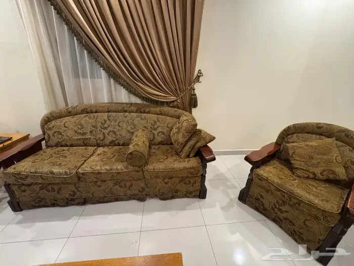 كنب للبيع اثاث للبيع عفش للبيع دواليب للبيع طاولة للبيع 0