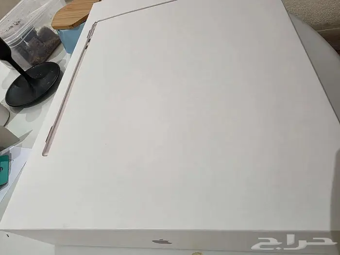 ماك بوك ايرm4. تم البيييع 1