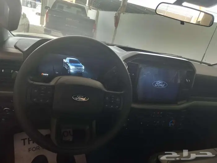 فورد f150 بنزين 2025 خليجي فضي 3