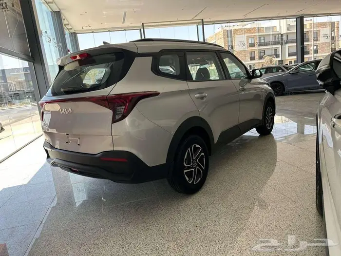 كيا كارنز 2025 LX 1.5L ضمان الجبر 79925 ريال 6