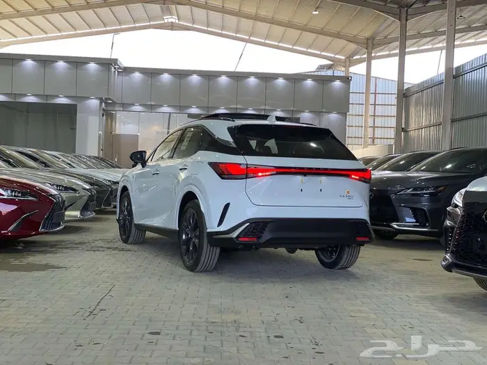 لكزس RX 350 F_SPORT موديل 2024 - خليجي أقل سعر 4