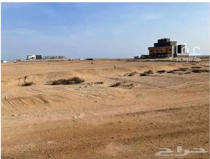 أرض للبيع في حي المروج 900 م قريبة من البحر 0
