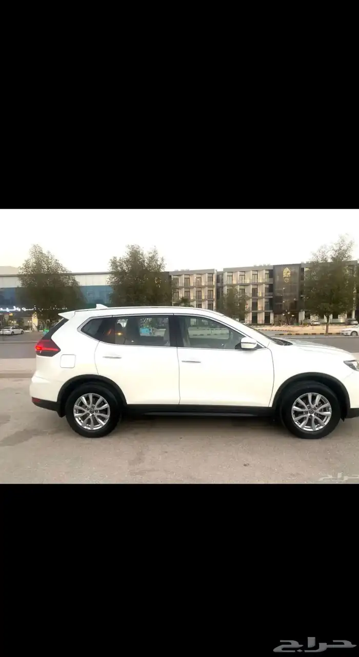 اكستريل نيسان 1