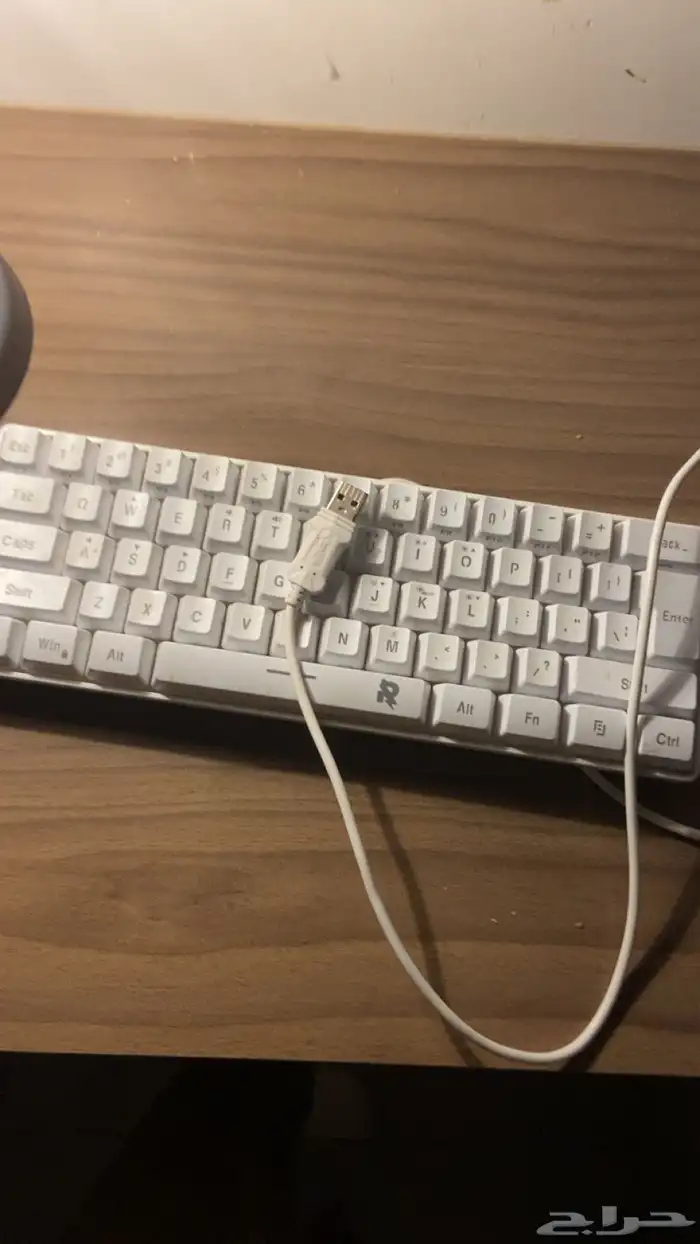 كيبورد وماوس ابيض سلكي 6