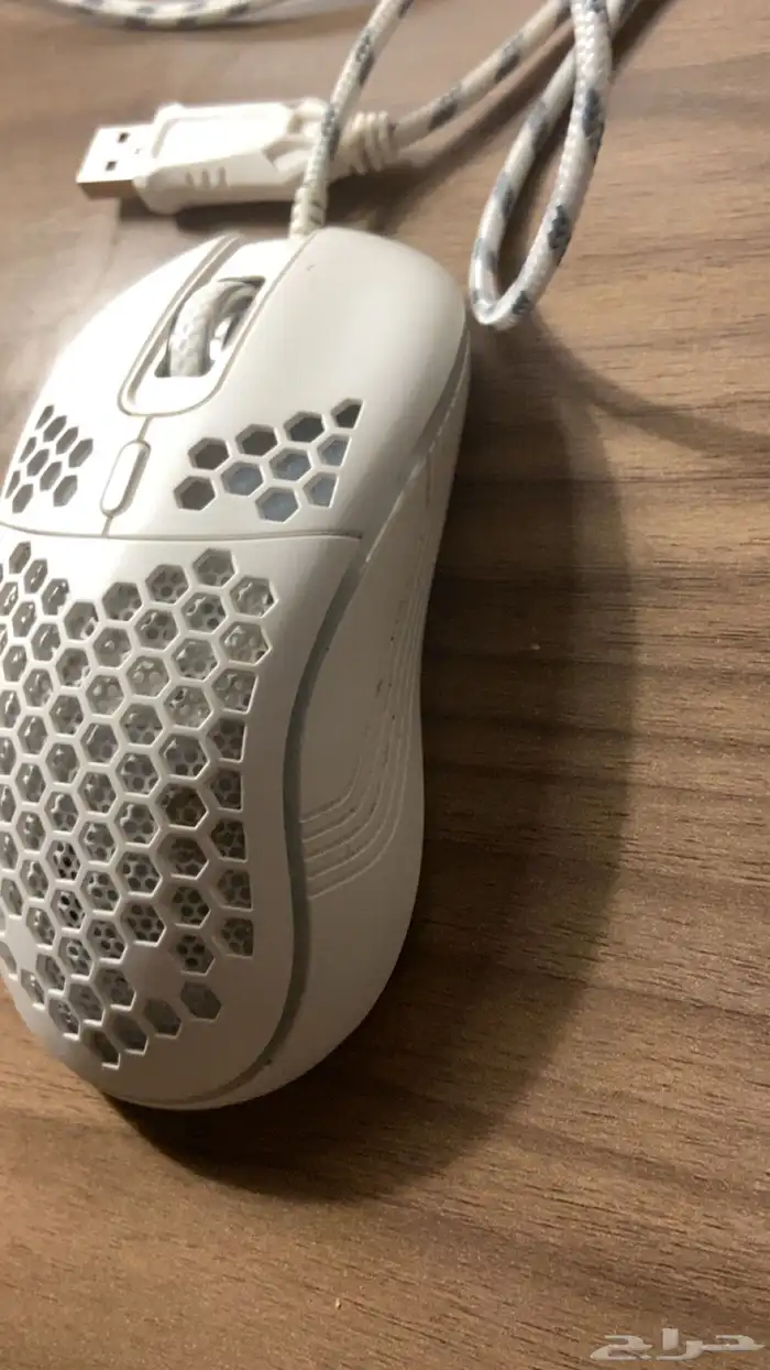 كيبورد وماوس ابيض سلكي 4