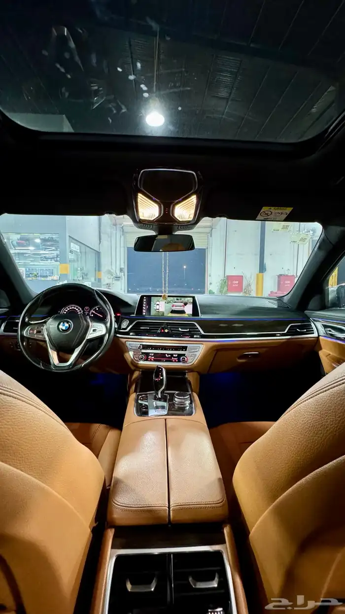 BMW LI اعلى فئة فل الفل 2018 31
