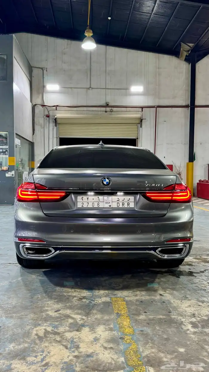BMW LI اعلى فئة فل الفل 2018 7