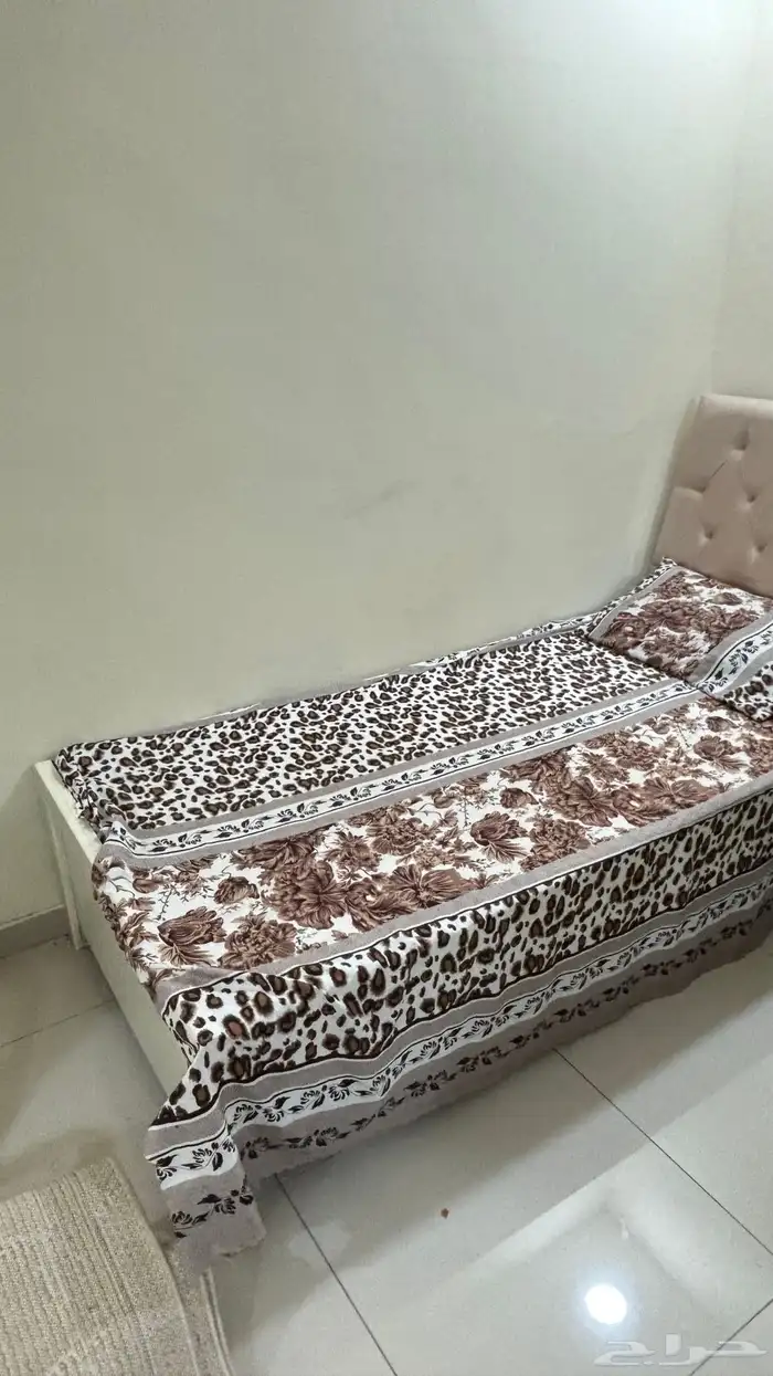 سرير نفر ونص 1