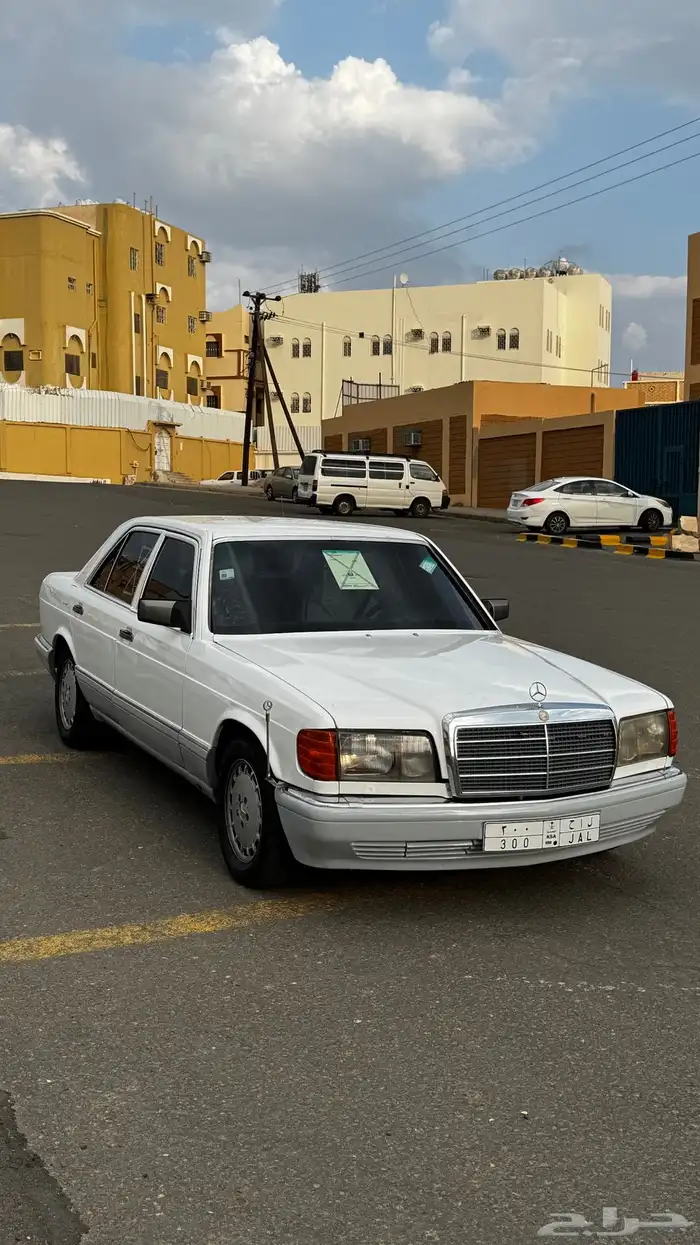 مرسيدس بنز 300SE 1