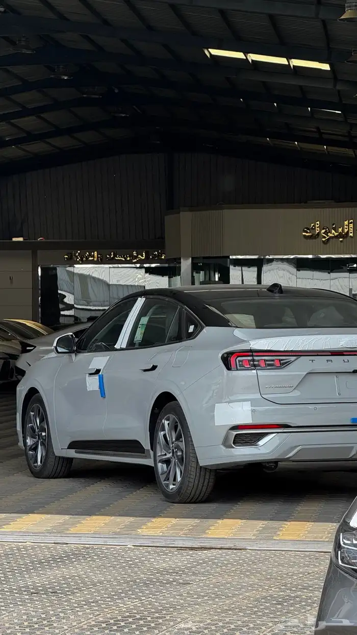 فورد تورس تيتانيوم 2.0 بانوراما - 2025 - 142.500 5