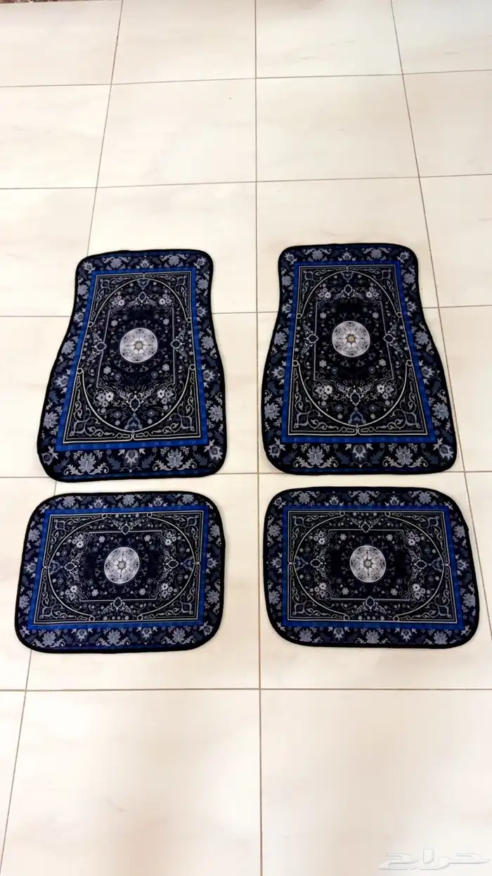 فرش ارضيه لسيارات الكلاسيك 0