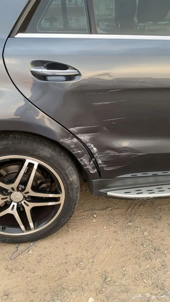 مرسيدس ML500 4
