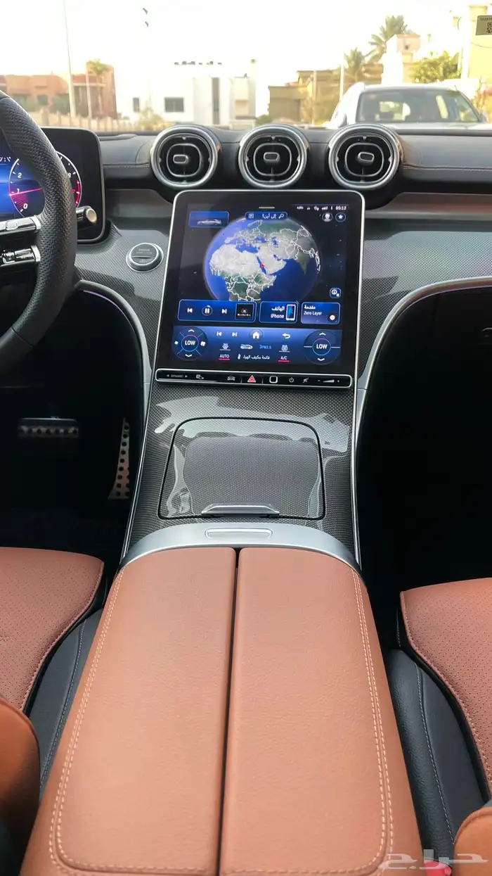 مرسيدس بنز C300 AMG 2023 فل كامل 32