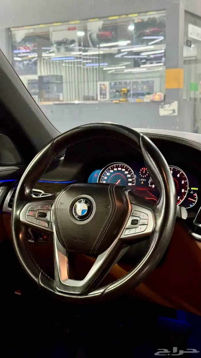 BMW LI اعلى فئة فل الفل 2018 30