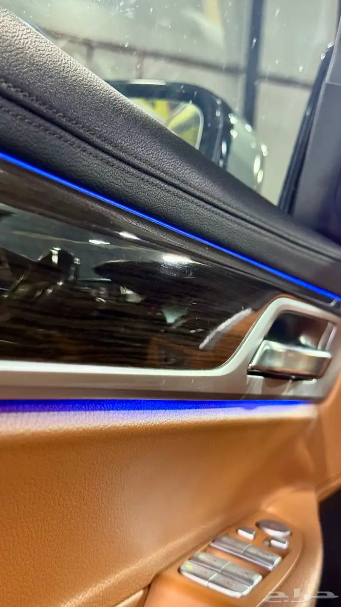 BMW LI اعلى فئة فل الفل 2018 25