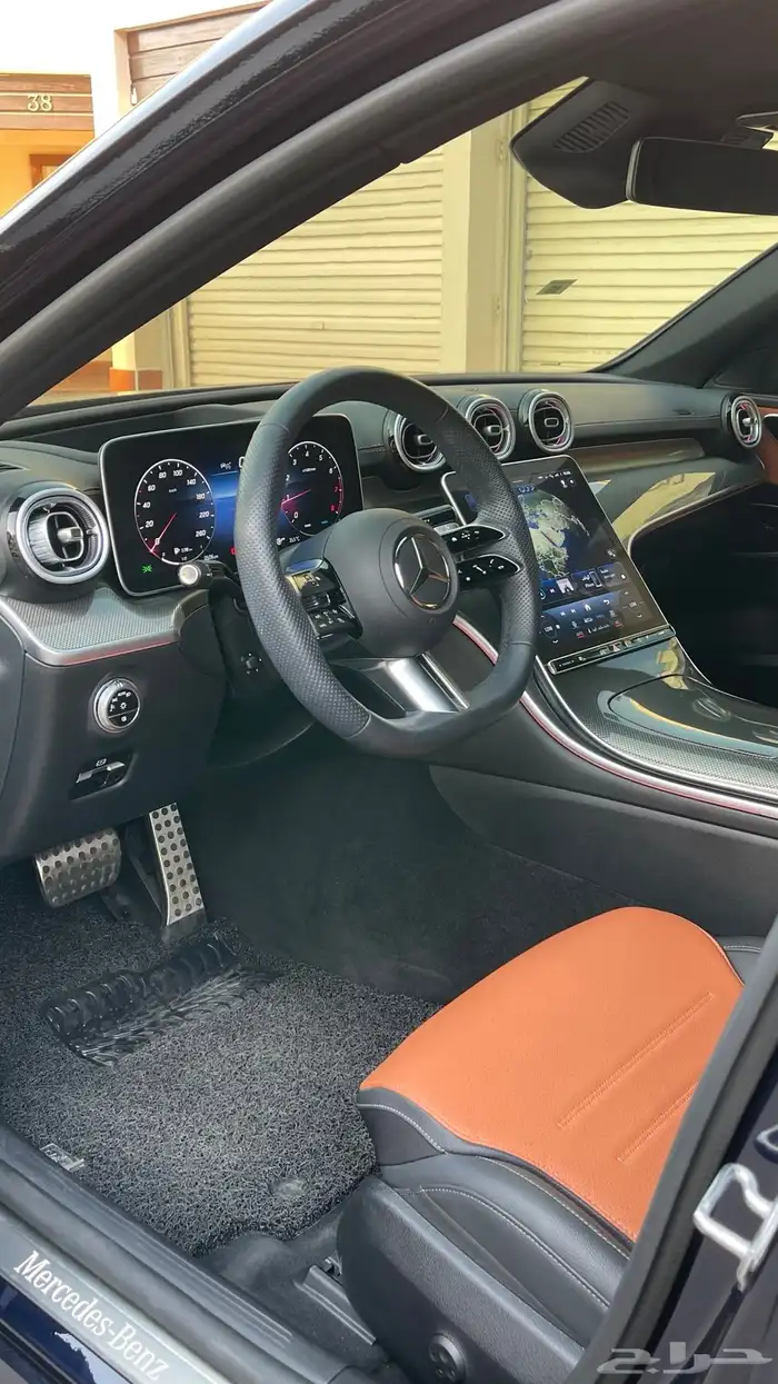 مرسيدس بنز C300 AMG 2023 فل كامل 21
