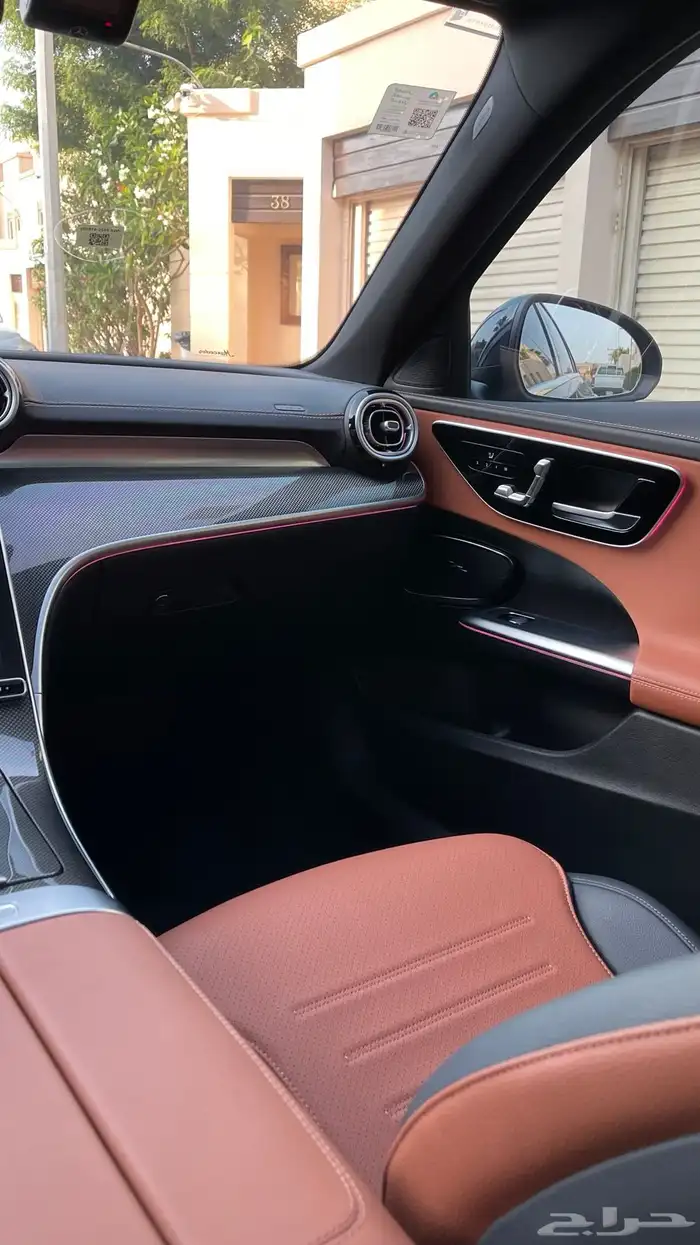 مرسيدس بنز C300 AMG 2023 فل كامل 31