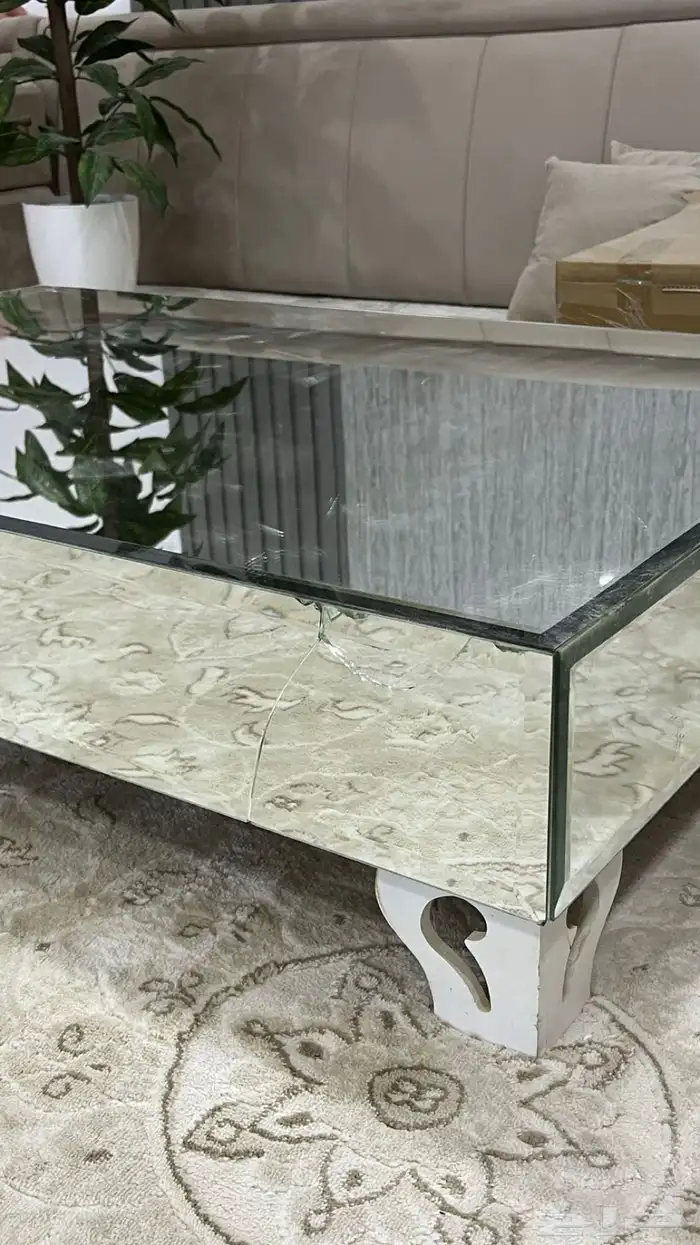 طاوله ارضيه 4