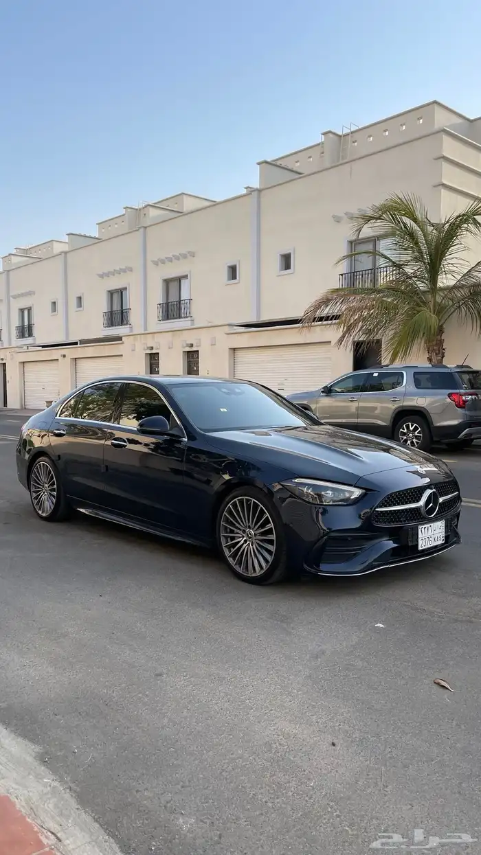 مرسيدس بنز C300 AMG 2023 فل كامل 11