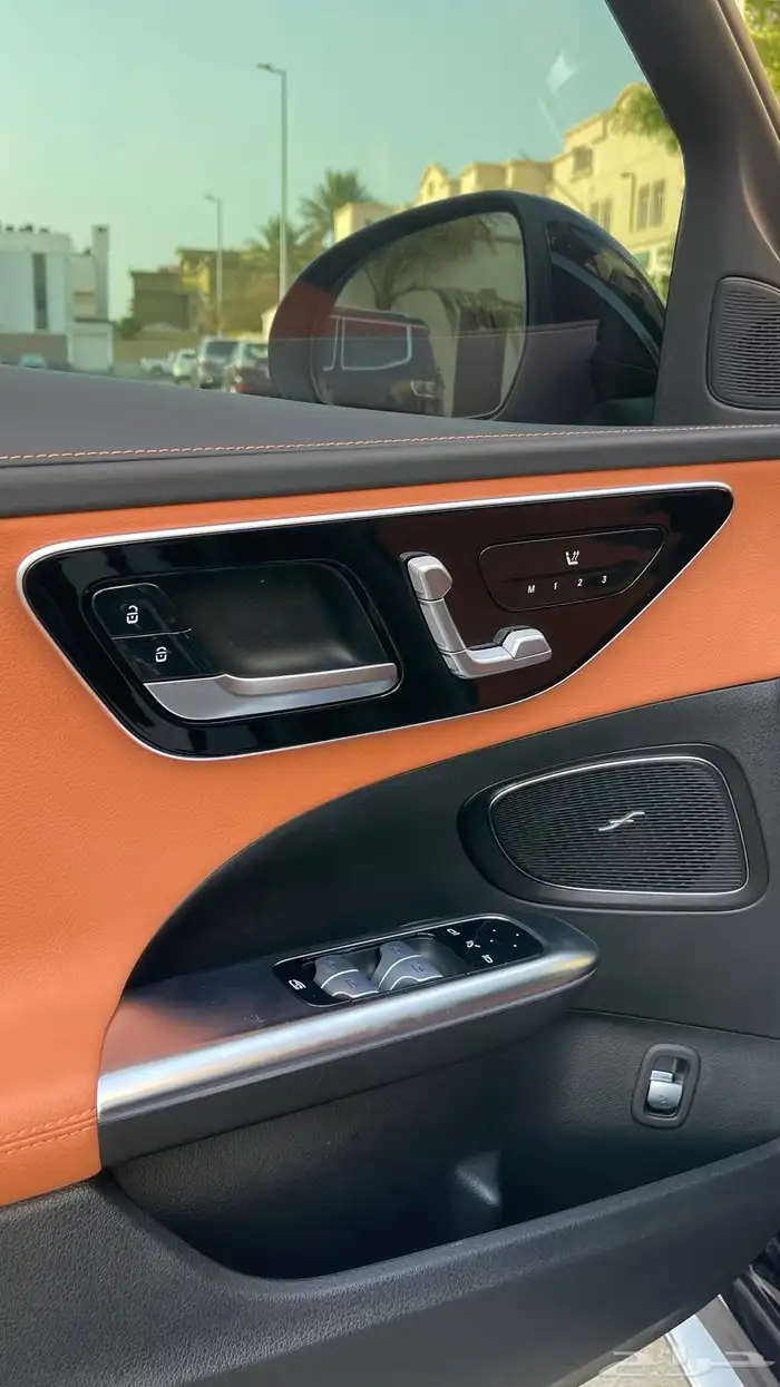 مرسيدس بنز C300 AMG 2023 فل كامل 20