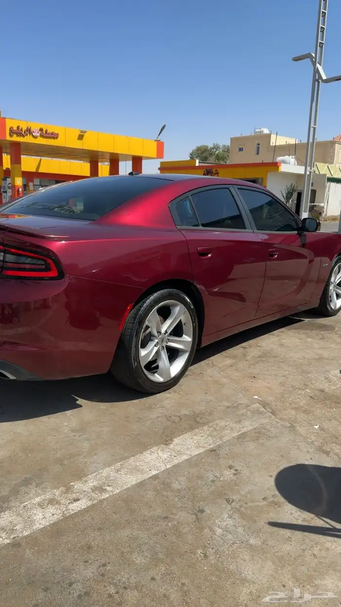 دوج تشارجر 2018 RT V8 5