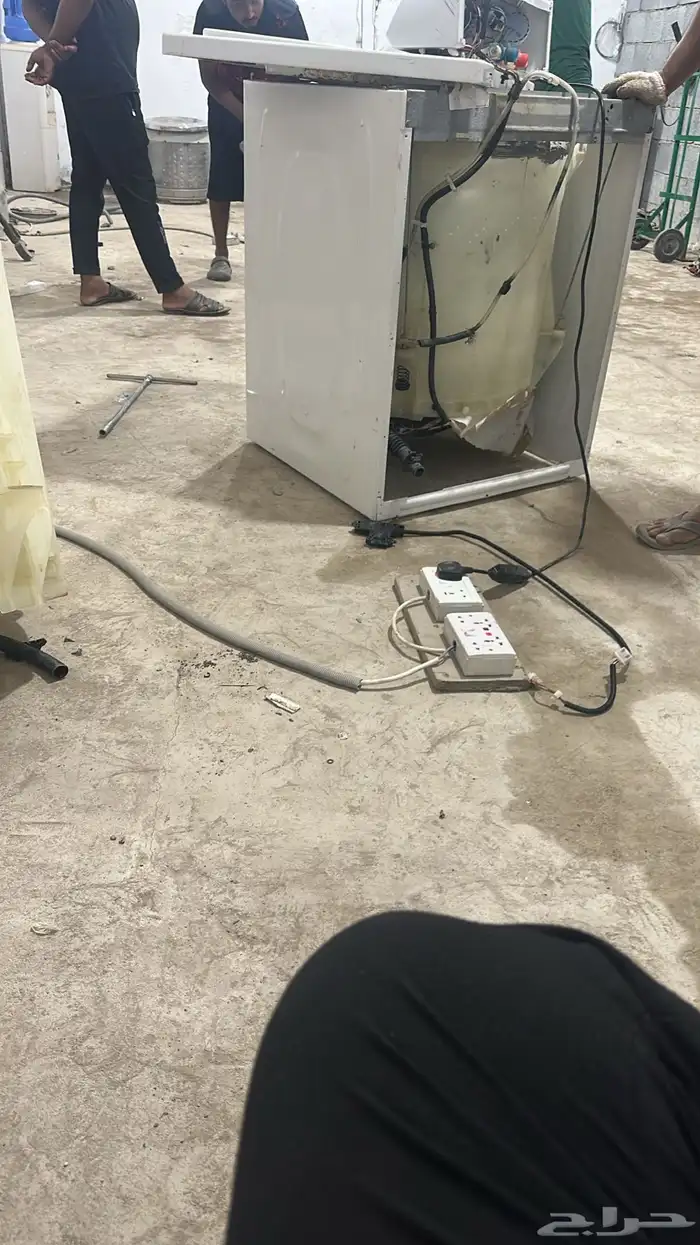 مهندس غسالات أوتوماتيك 1