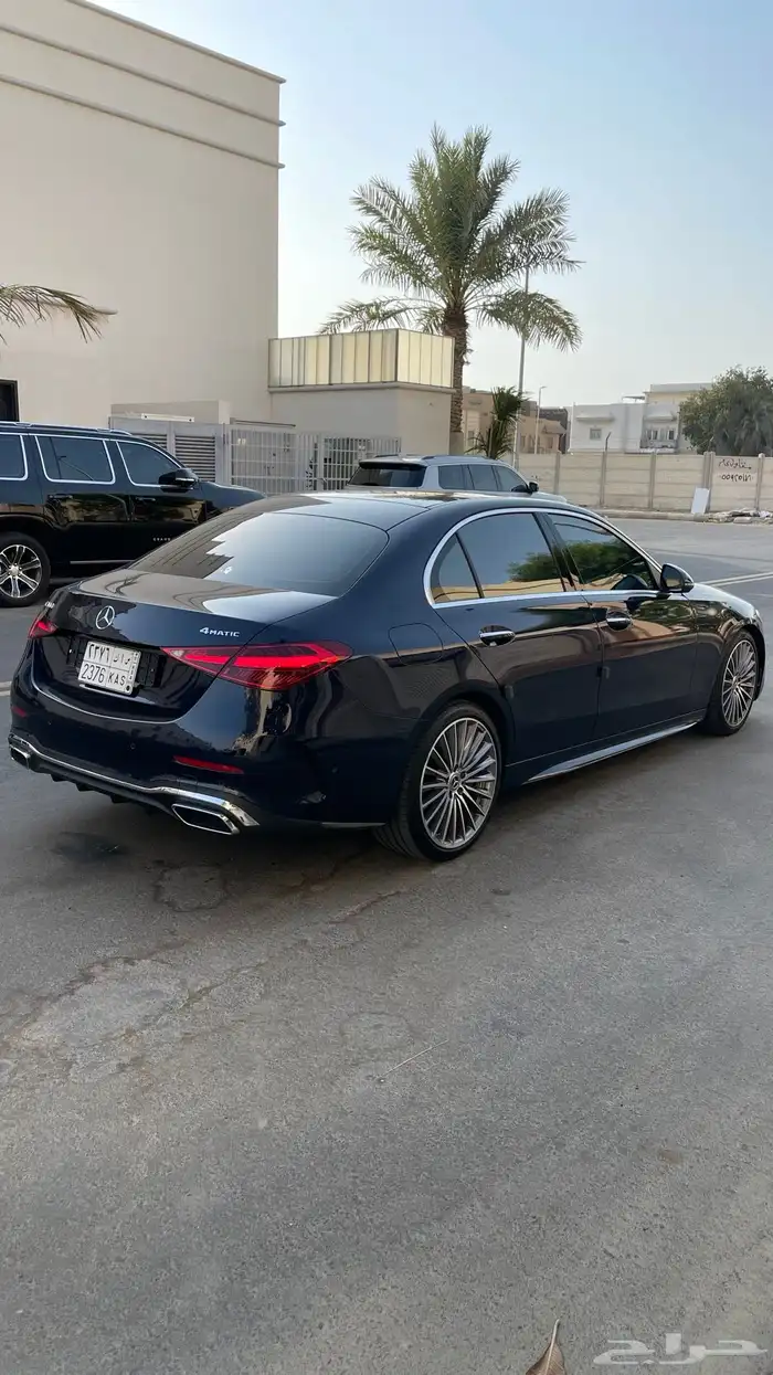 مرسيدس بنز C300 AMG 2023 فل كامل 10