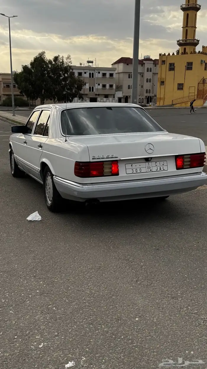 مرسيدس بنز 300SE 2