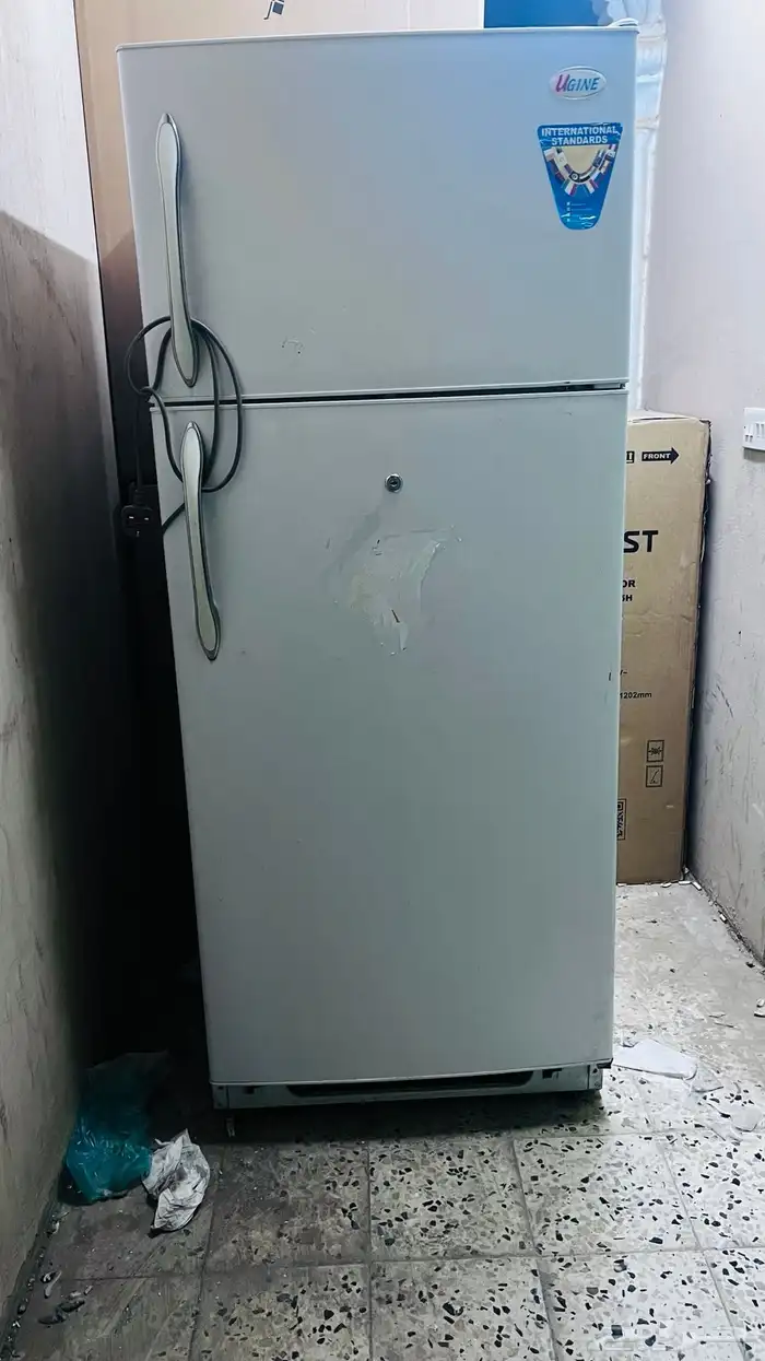 ثلاجة شغال ممتاز فوق تحت 2