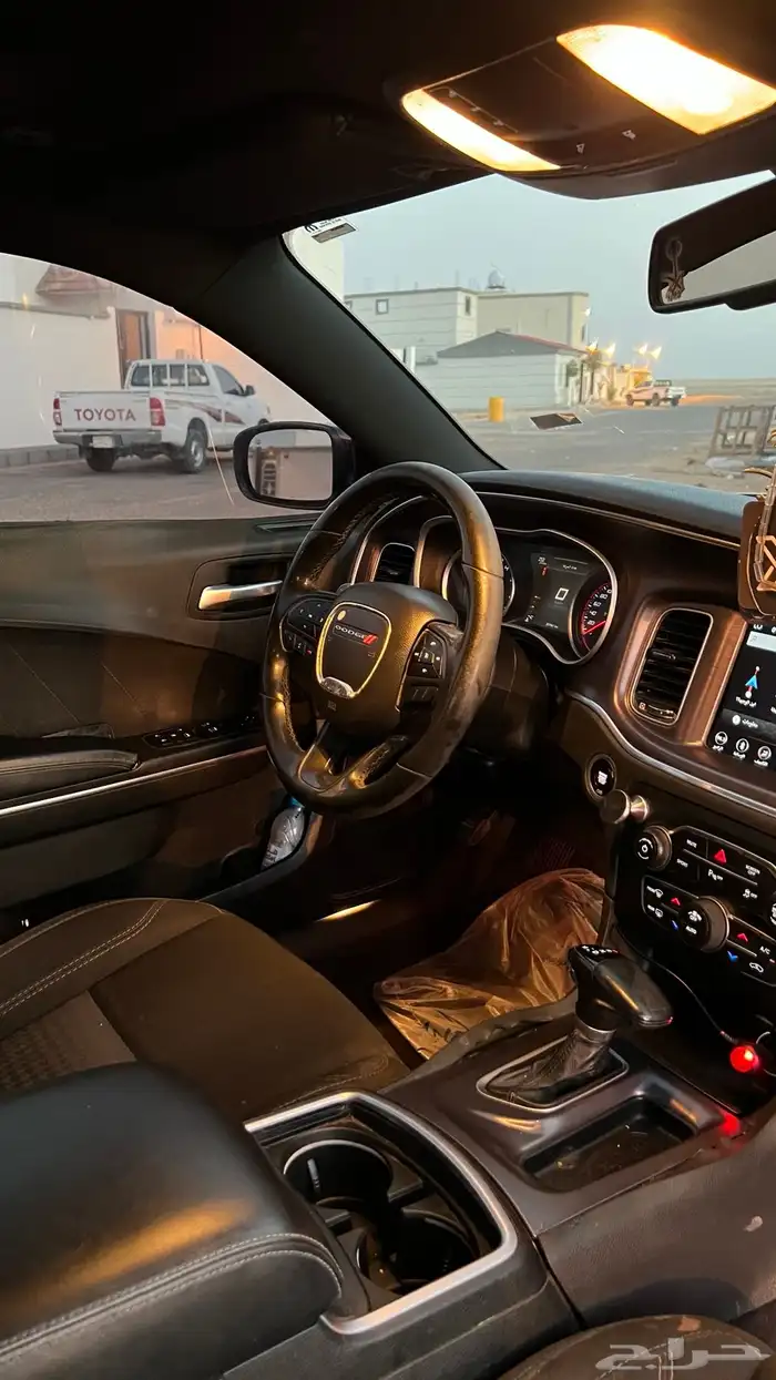دوج تشارجر 2018 RT V8 7