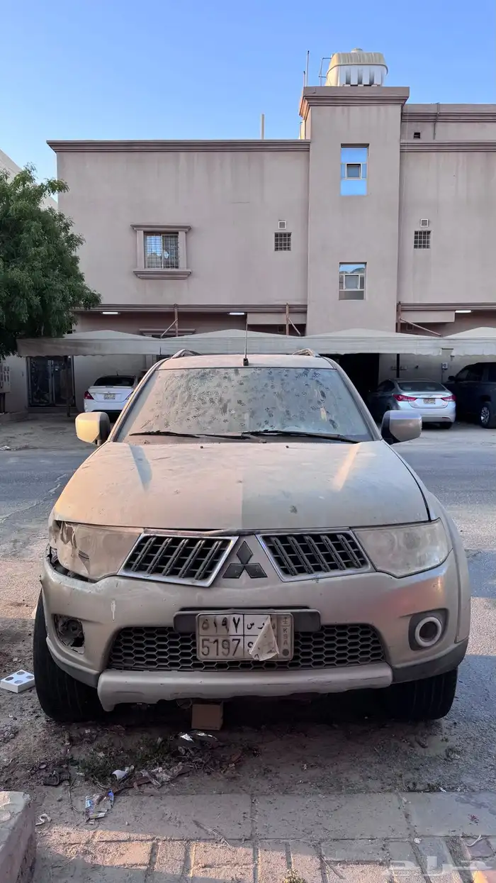 باجيرو سبورت 2010 تشليح فقط 0