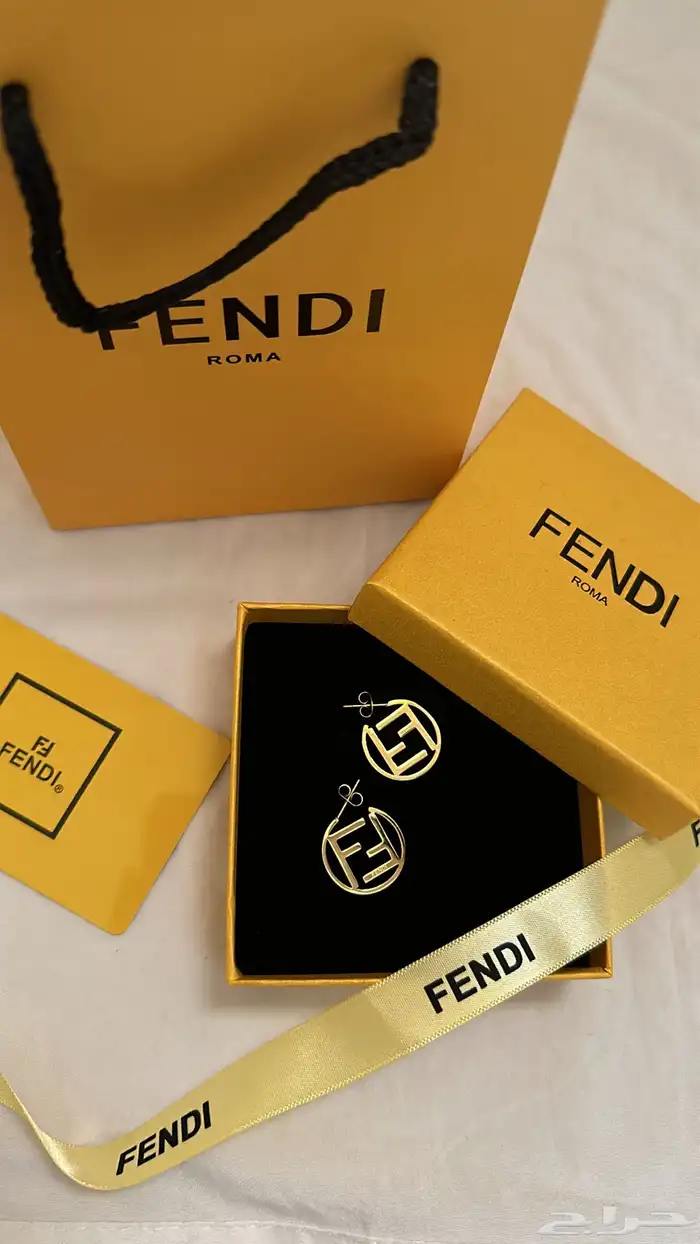 حلق ماركة فندي 2