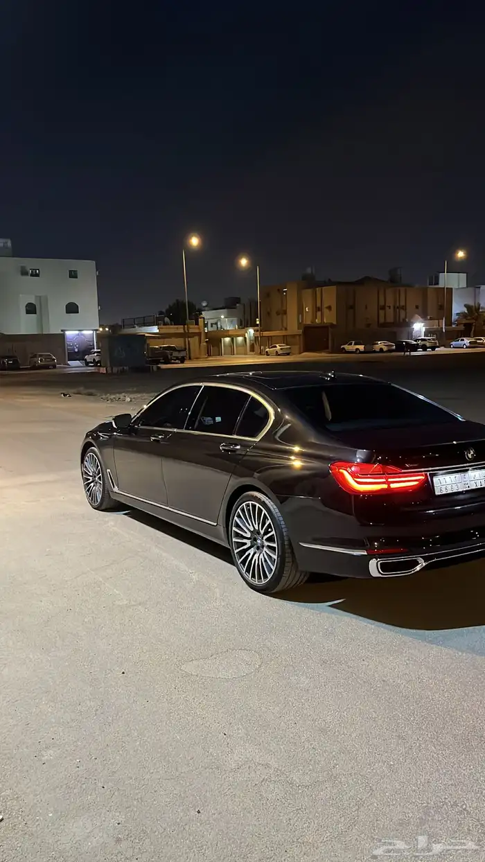 بي ام دبليو 750 الفئه السابعة 2016 4